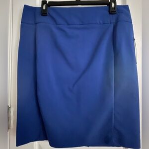 New Apt 9 Women’s Blue Suit Skirt. Size 12. NWT.